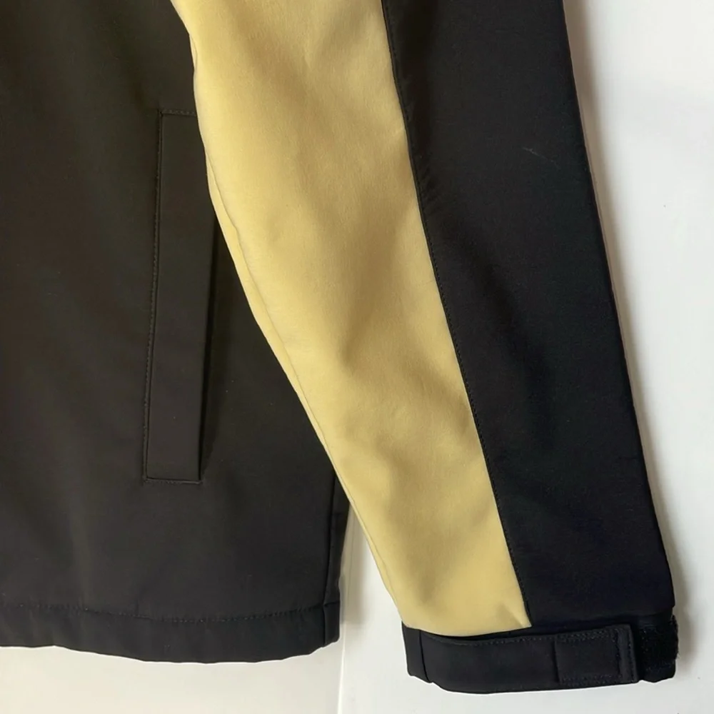 NHL Pittsburg Penguins Men's Size Medium Full Zip Jacket Hockey Embroidered